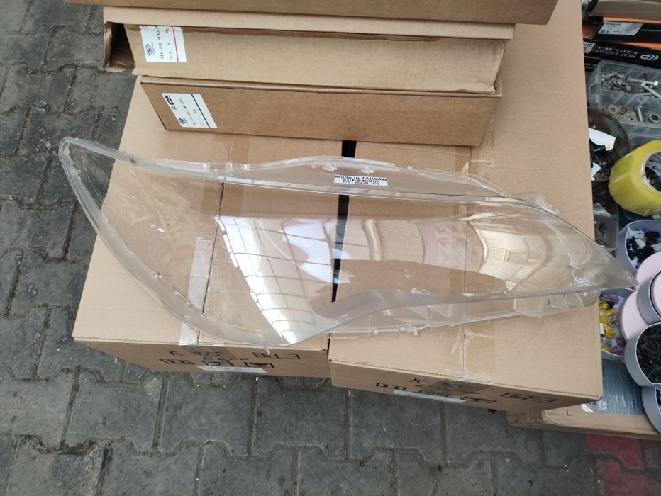 Камри 55 стекло фара Америка