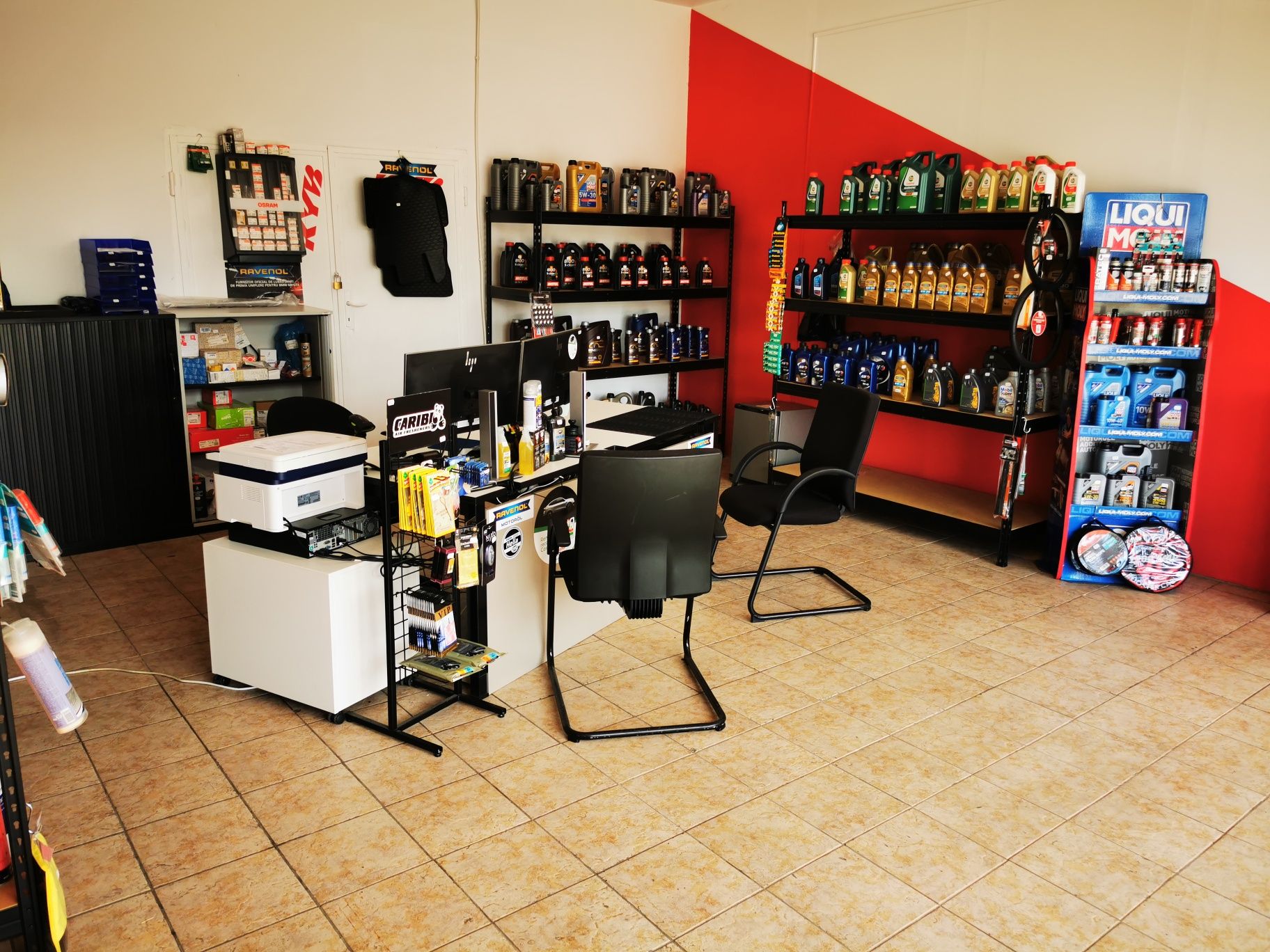 Vând afacere la cheie în Timișoara/Magazin Piese Auto/Spatiu Comercial