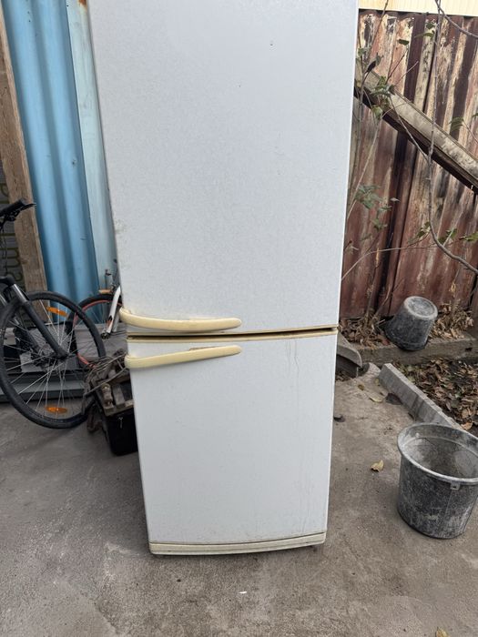 Продам холодильник и стиральную машину