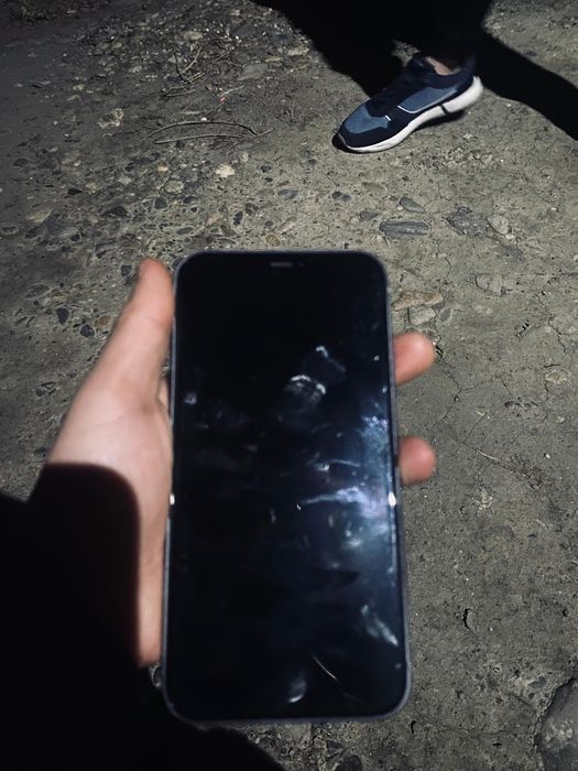 Айфон 11 на 64 гб