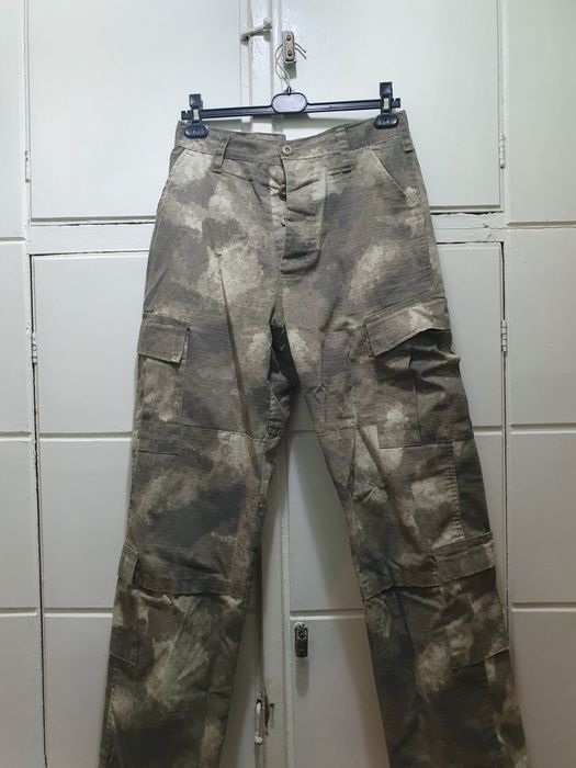 Pantaloni tactici pe camuflaj Atacs AU