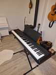 Pian digital Yamaha P105