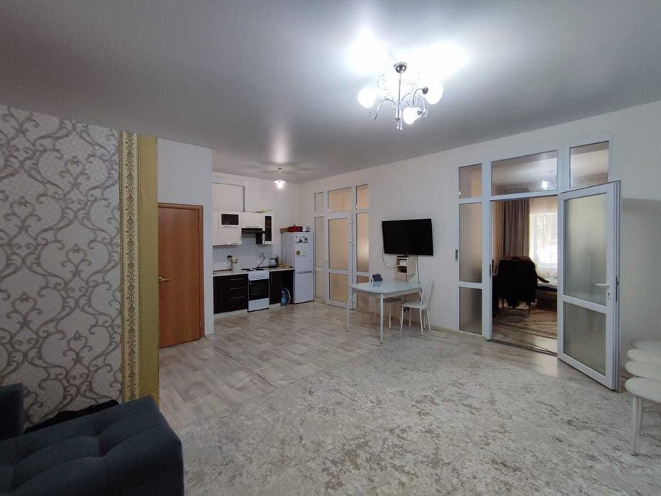 3-комн. квартира, 64.5м², 1/6 этаж
р-н КЖБИ