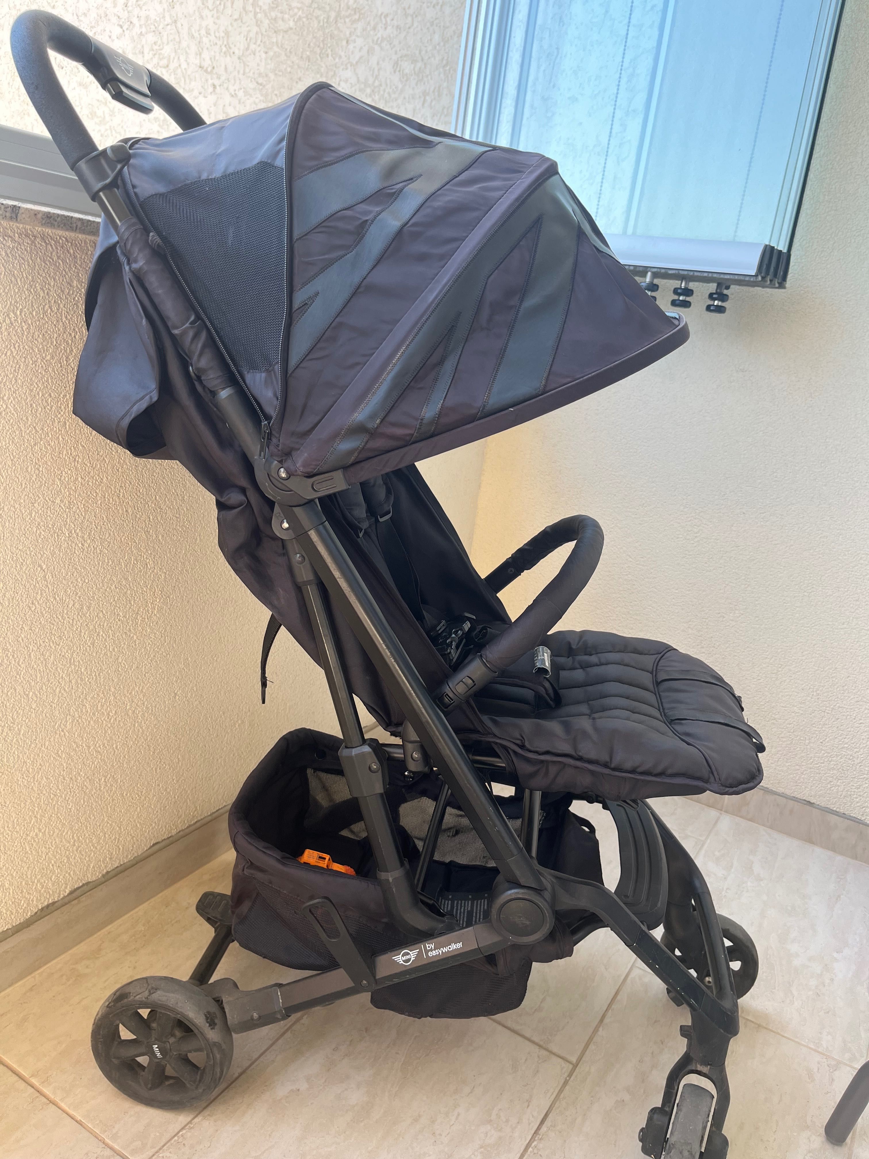 Лятна количка MINI by Easywalker Buggy XS LXRY Black