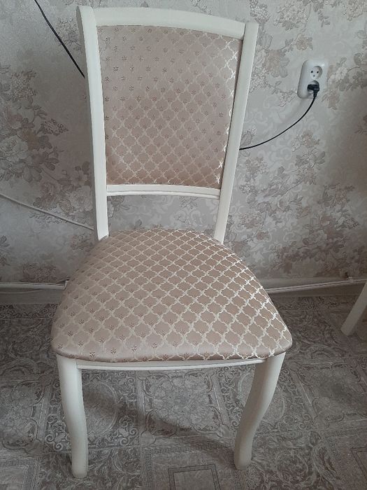 Стулья новые 6 шт.