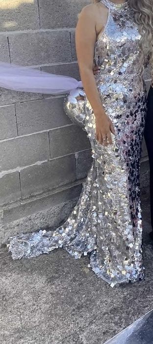 Парти рокля без никакви забележки!