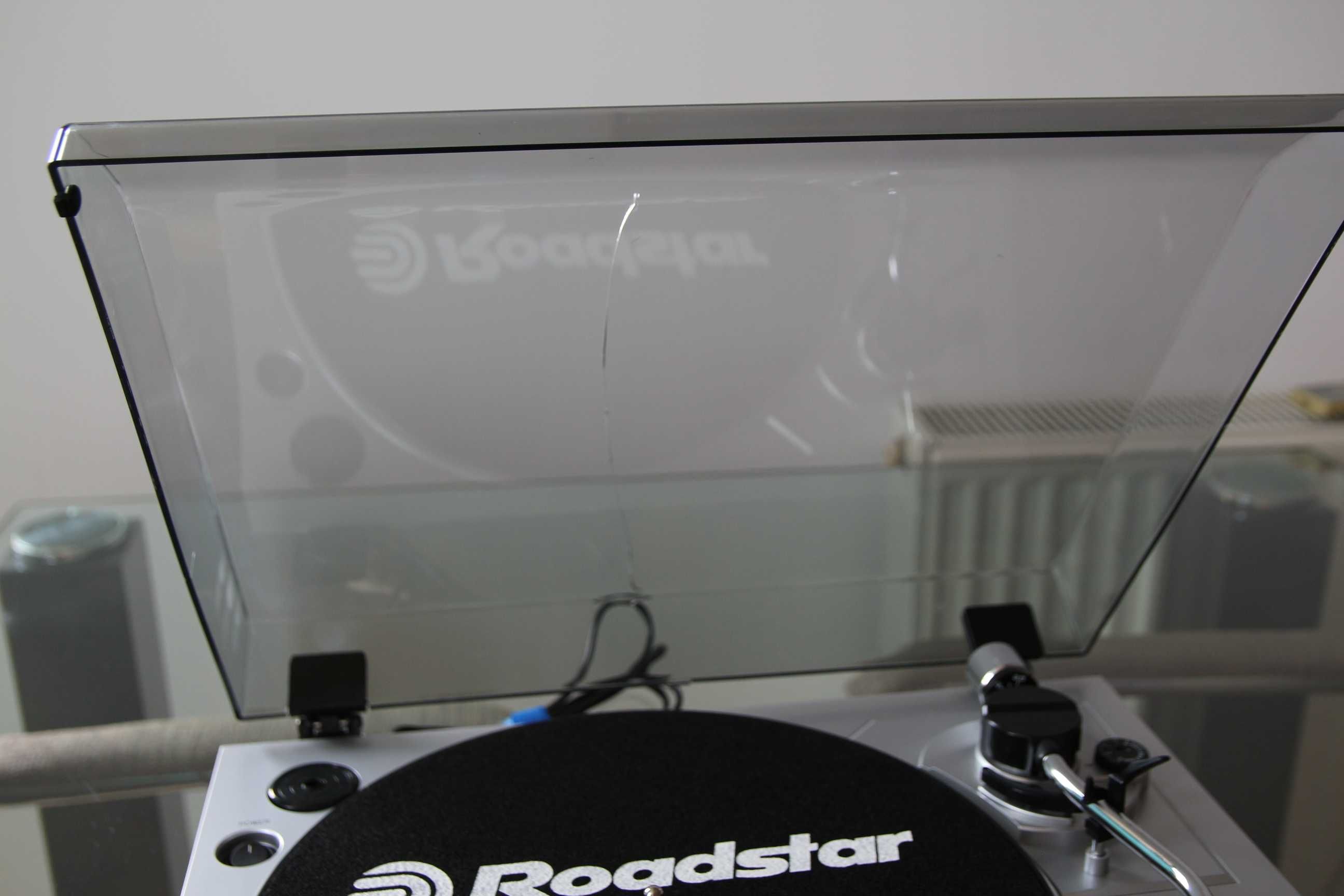 Roadstar TTL8743UDJ/S, USB, iesire Linie si Phono