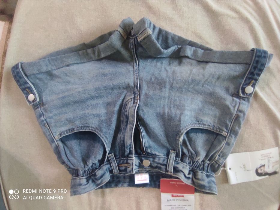 Шорты 42-44  обалденные