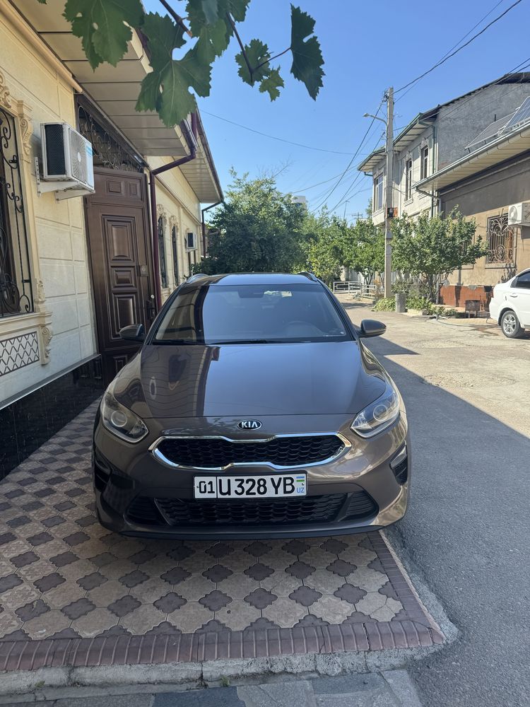 Kia ceed universal 2019