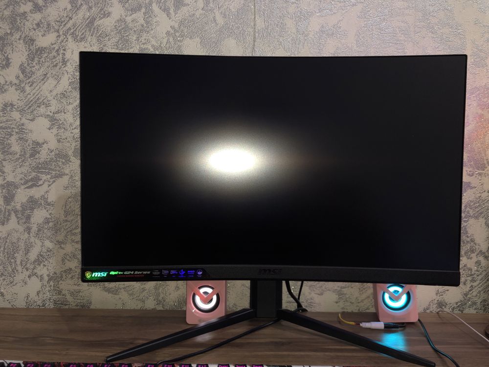 Msi optix (monitor) g24c24 series 144Hz Curved