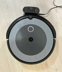 Робот iRobot  Roomba i3