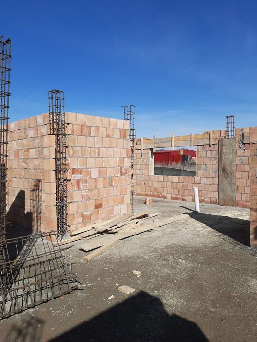 Țiglă metalica tip lindab