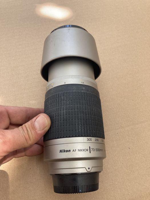 Obiectiv Nikon 70-300 mm 1.4-5.6 G
