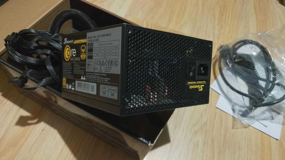 Захранване SEASONIC CORE GC-650 Gold (SSR-650LC) 80+ Gold