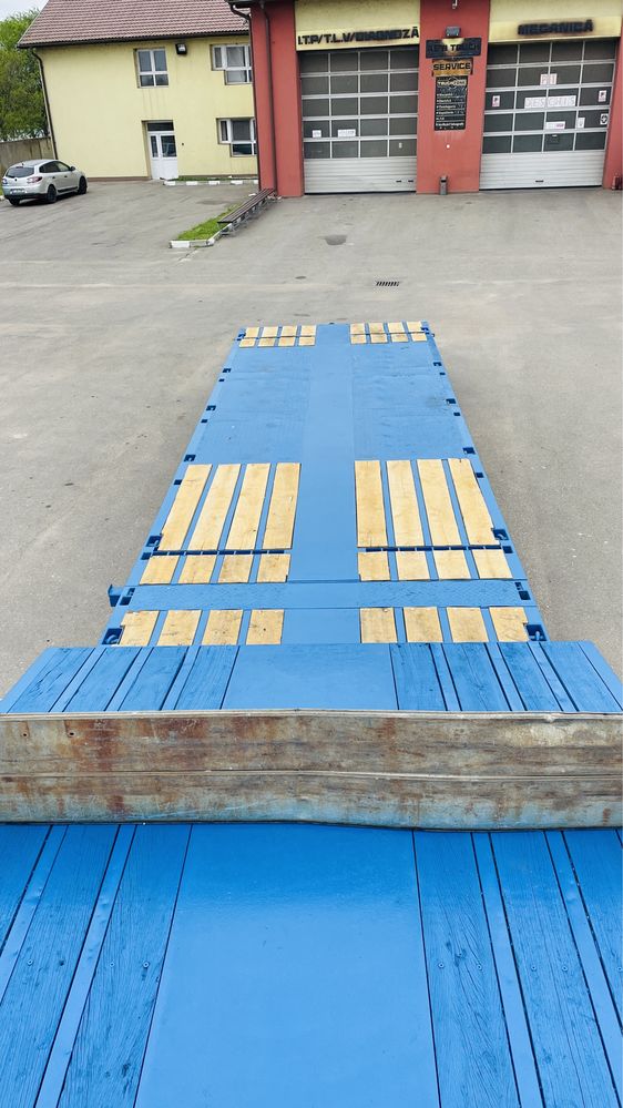 Trailer extensibil 3 axe Pret negociabil