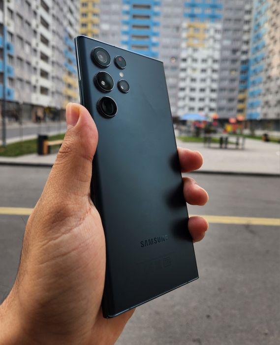 Samsung S22 Ultra 12/256
