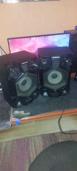 Boxe Samsung PS-J630 Stare Aproape noi sunet clar si puternic