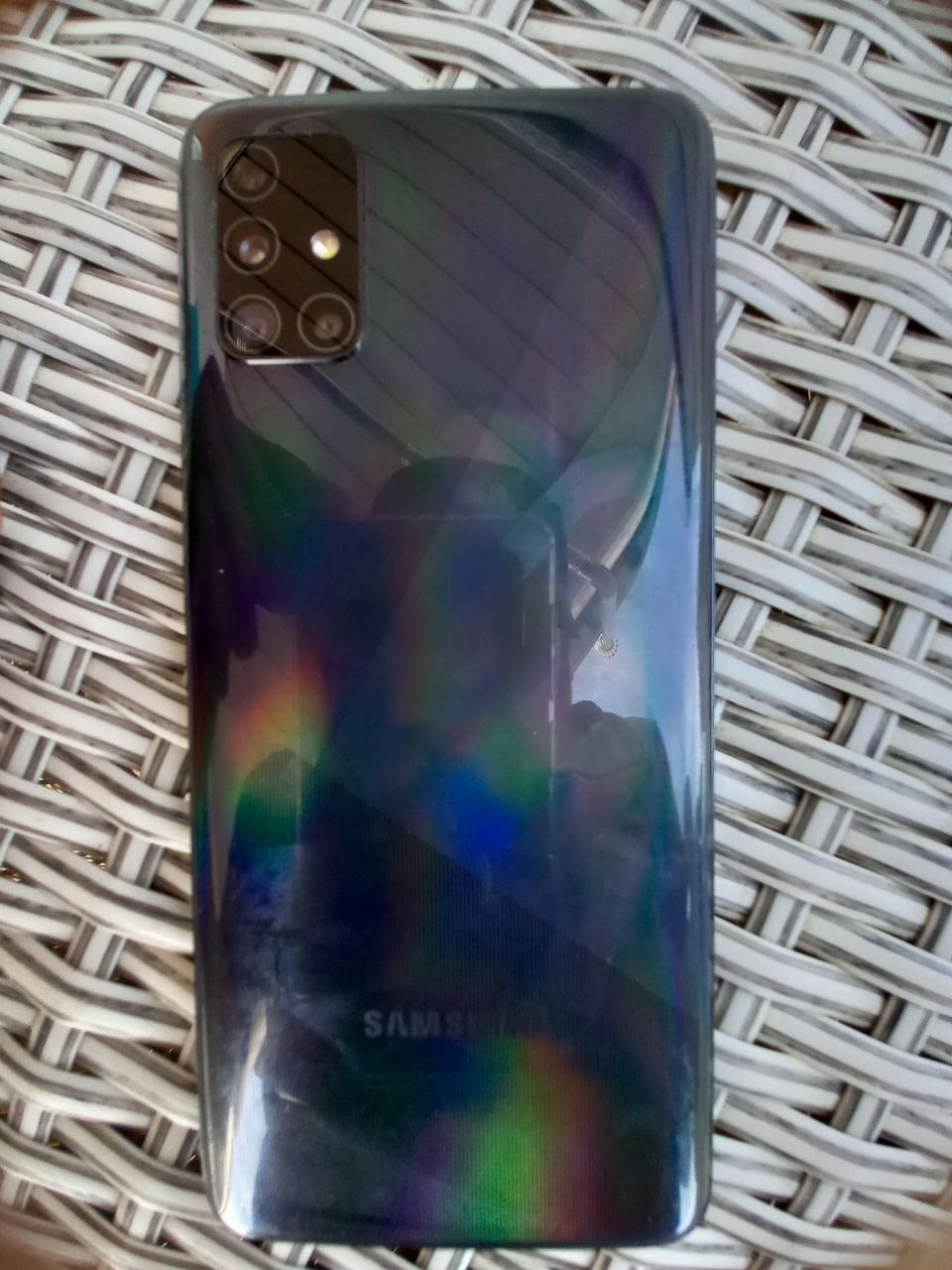 Samsung A51 ideal