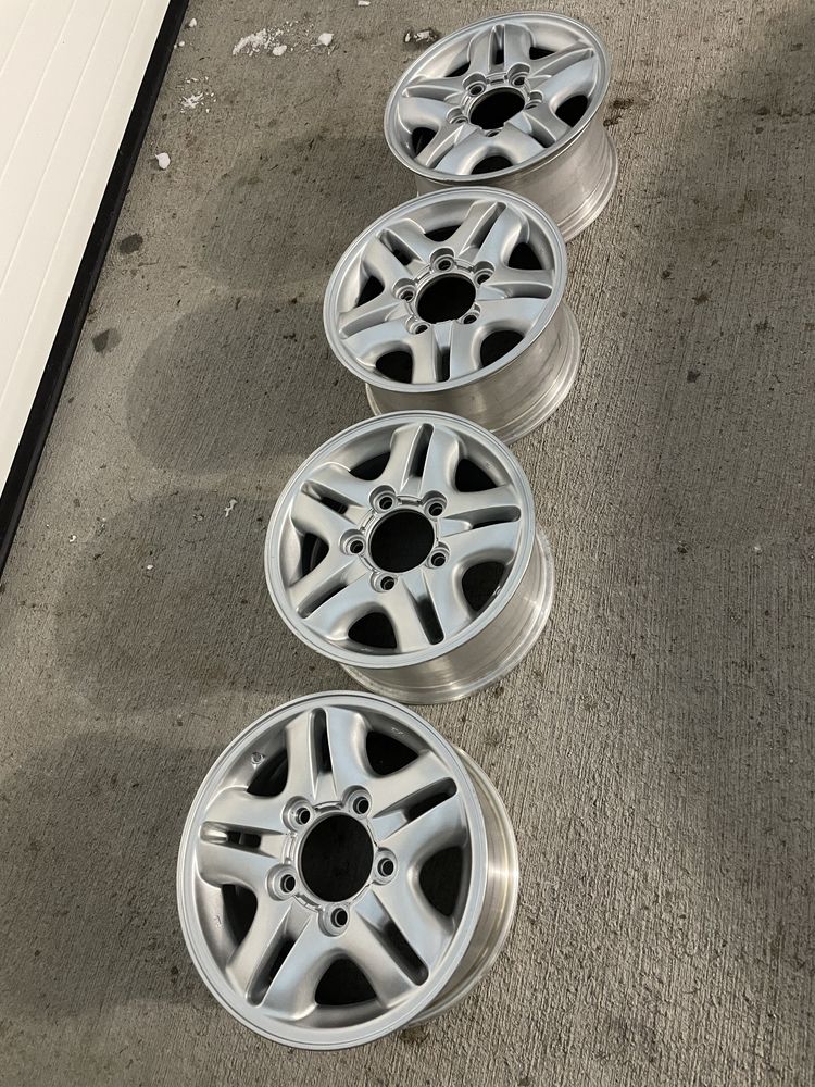 Джанти за Toyota  Tundra, Land Cruizer,Sequoia 5x150R 16