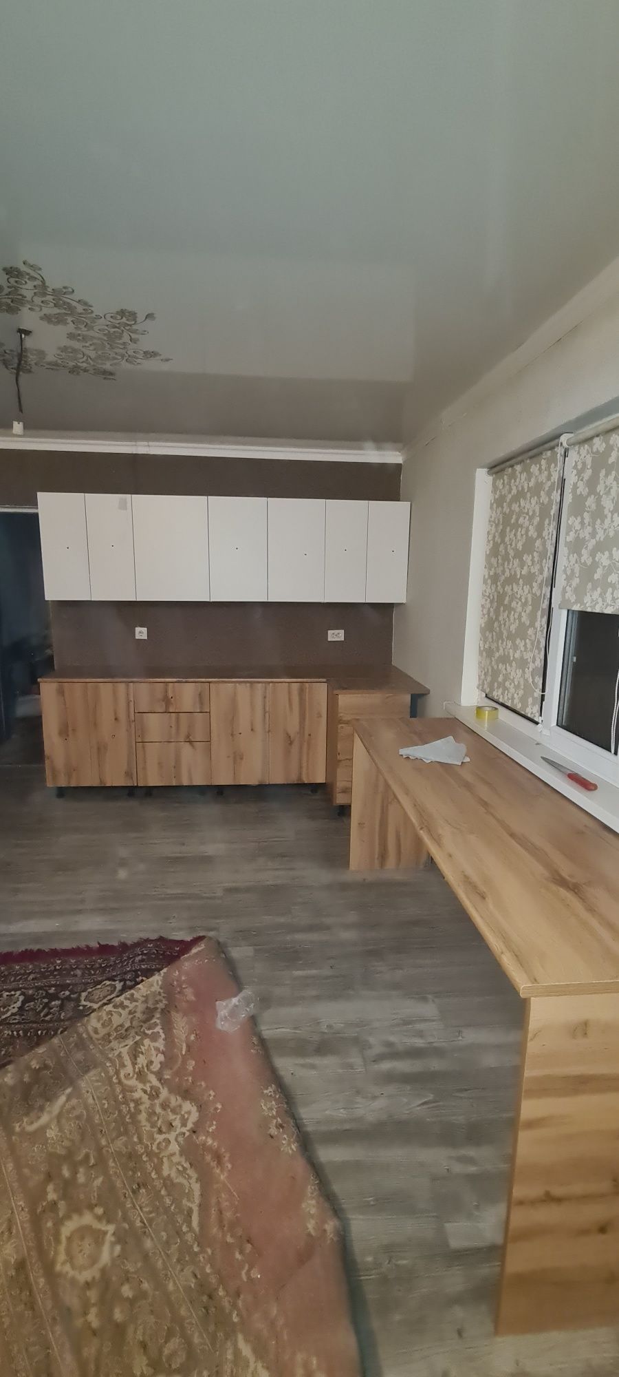 Кухня новый 2.5 метр и 3.0 м лдсп