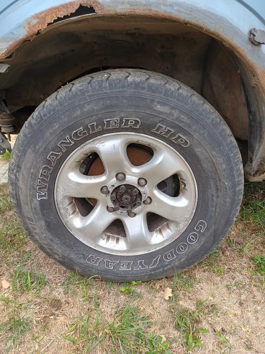 Джанта с гума 6x139.7x16