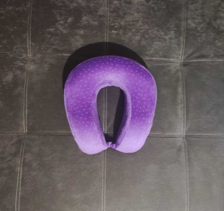 Подушка для шеи (подушка-хомут) ортопедическая, новая