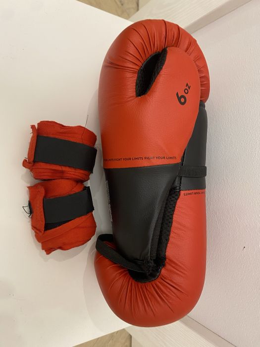 Manusi box copii Decathlon