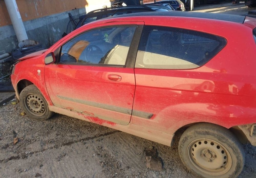Dezmembrez Chevrolet Kalos 1.2 benzina