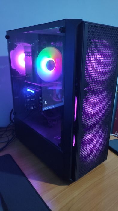 Intel i5 12400f, Rtx 4060ti 16gb