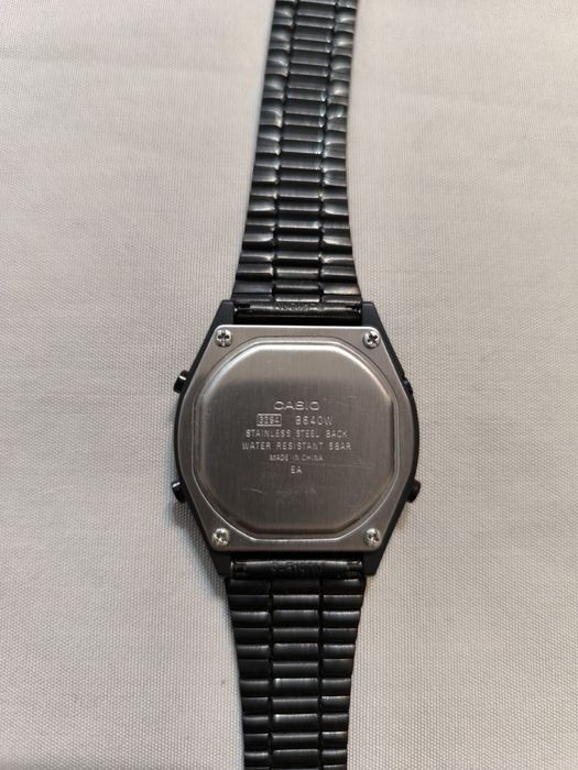 Casio Vintage B640WB-1B - като нов, с гаранция