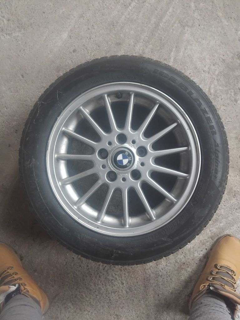 Vând jante BMW e46 205/55R16