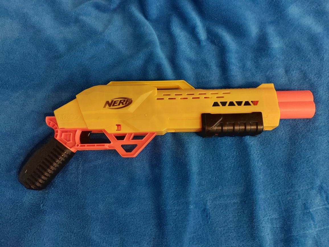 Pistol si Pusca Nerf