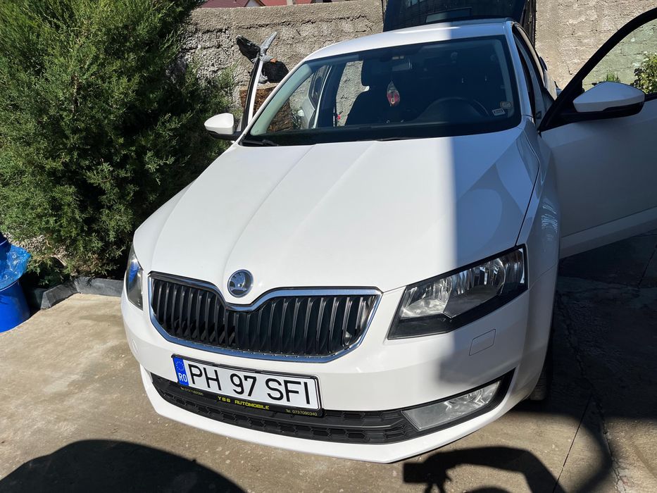 Vând Skoda Octavia 2013