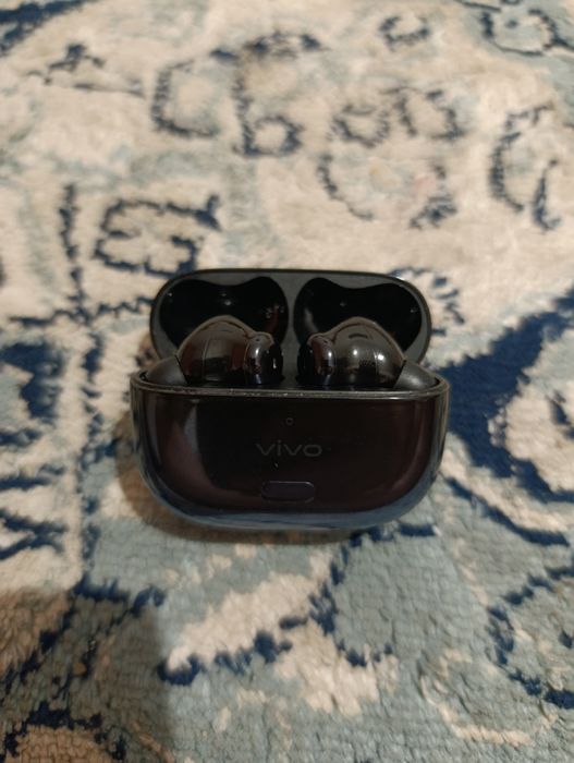 Продвю наушник Vivo