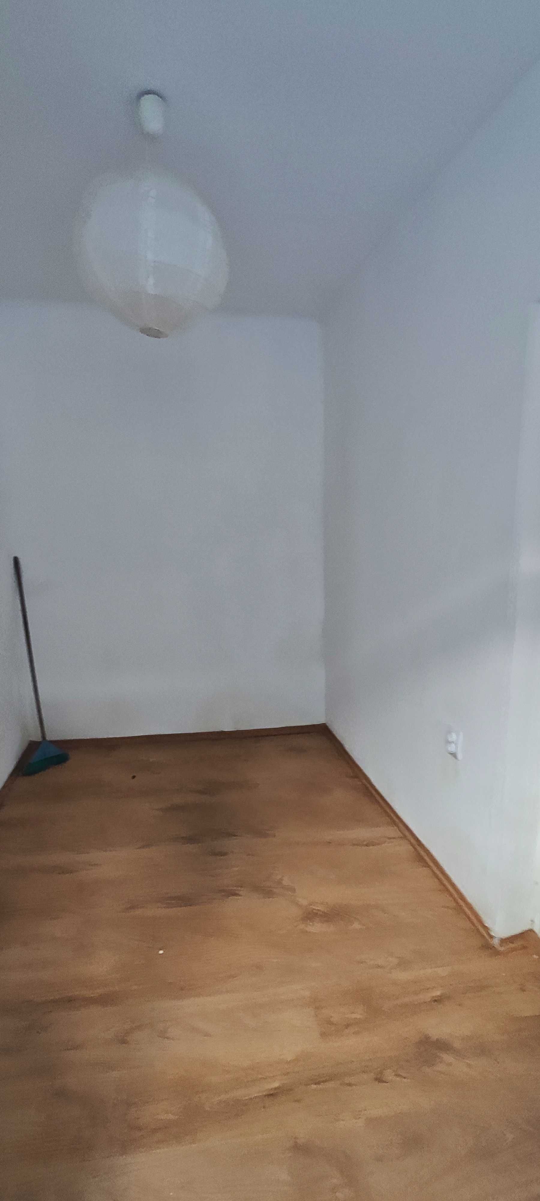 Apartament doua camere intr-o casa zona Parcul Carol