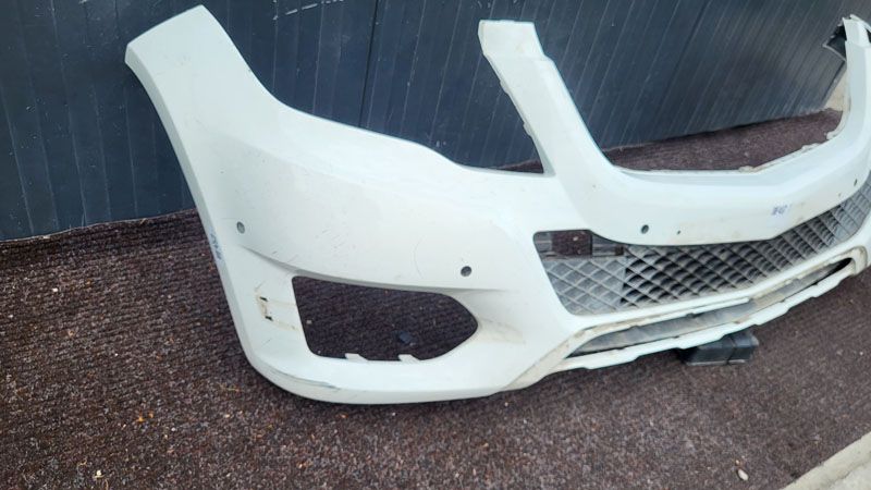 Mercedes GLK W204 facelift Bara fata spoiler BF457