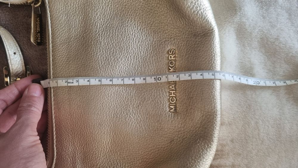 Michael Kors оригинална златиста чанта ест.кожа