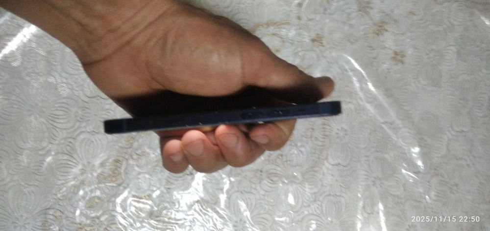 iphone 12 mini sotiladi