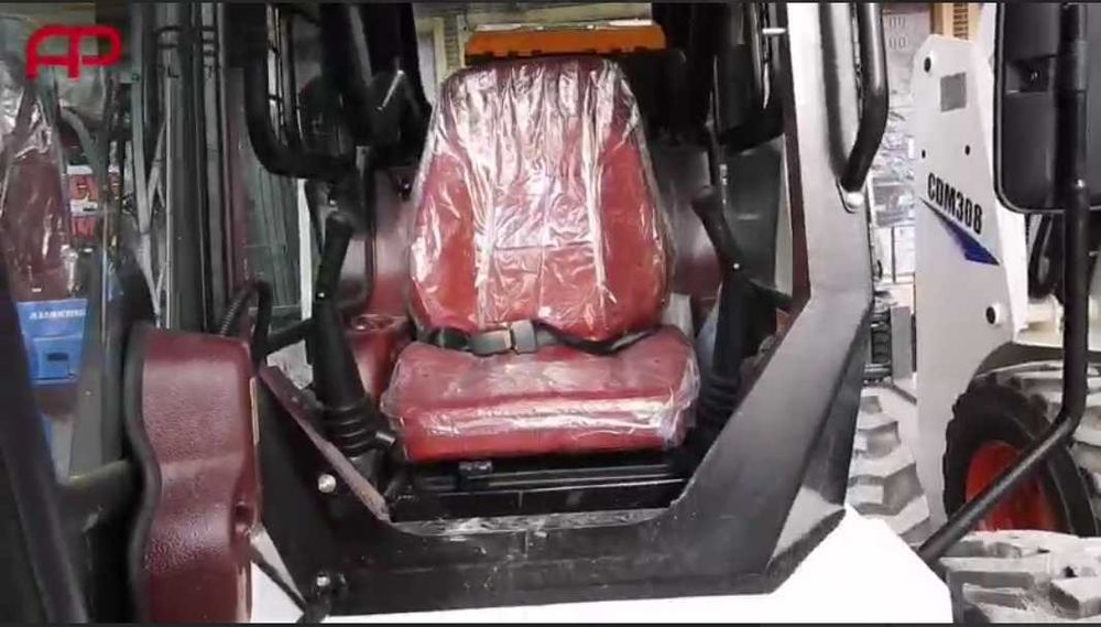 2025 Мини погрузчик с бортовым поворотом LONKING CDM 312