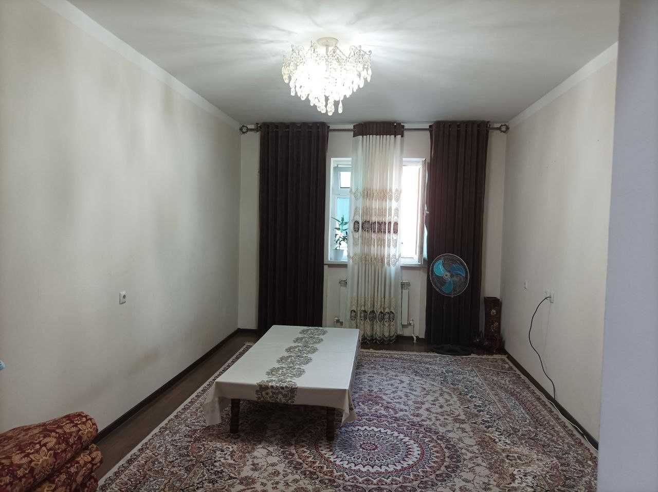 Продается 3-х комнатная квартира в Яшнабаде (RM)