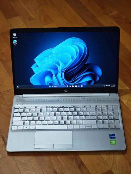 Laptop Hp nou i5gen12, Itb ssd mx550 6Gb