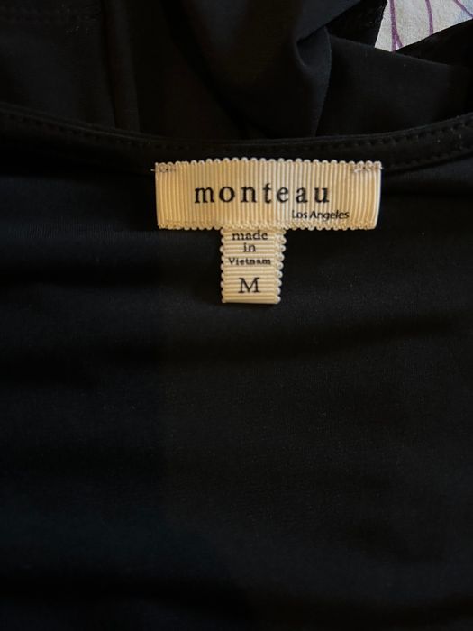 Черна дамска рокля с ръкав monteau
