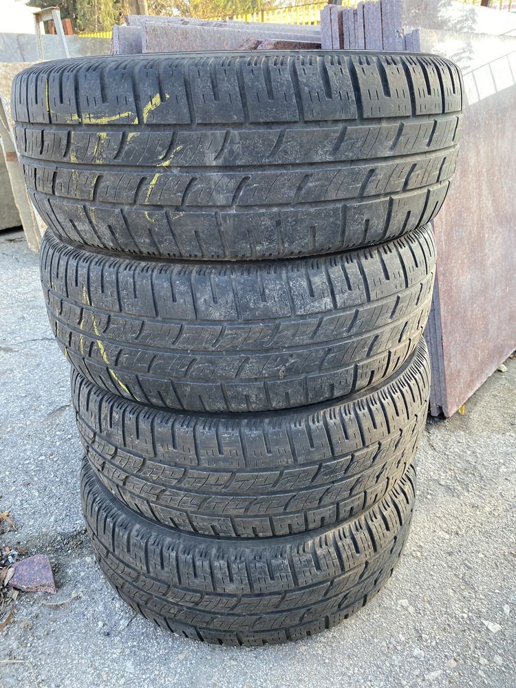 Летни Гуми Pirelli 235/60/18