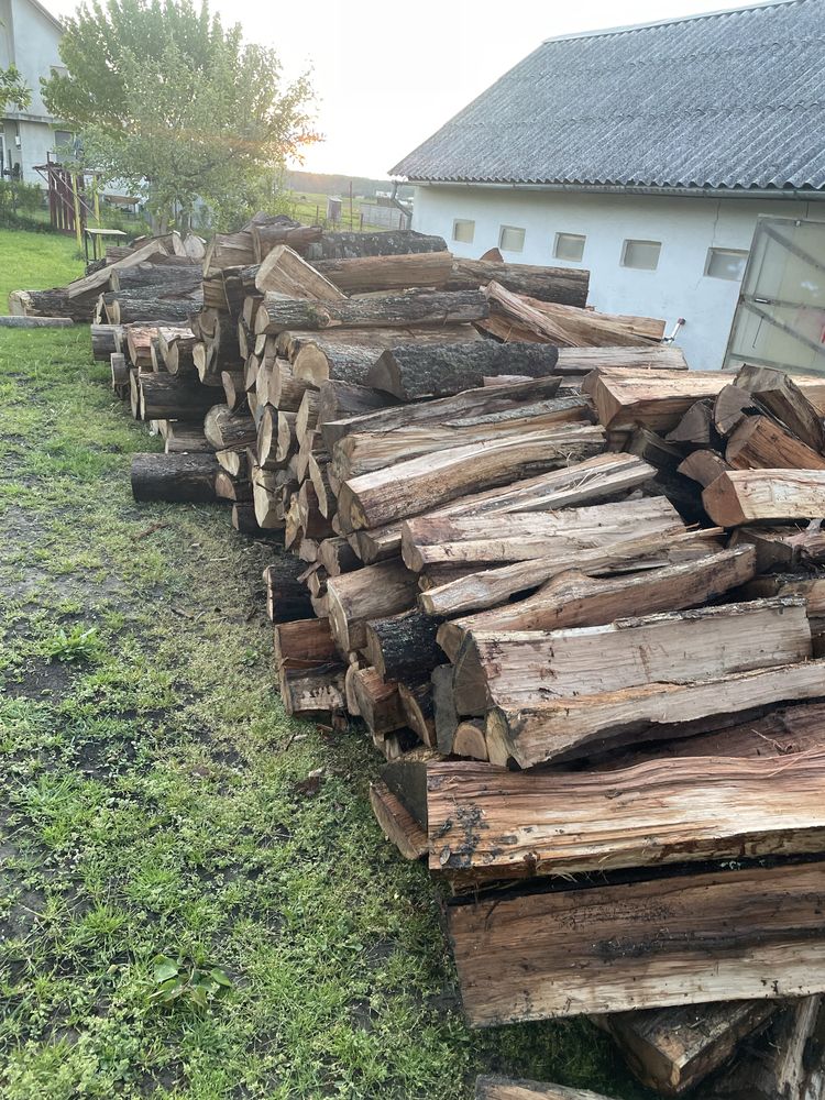 Vindem lemne de foc