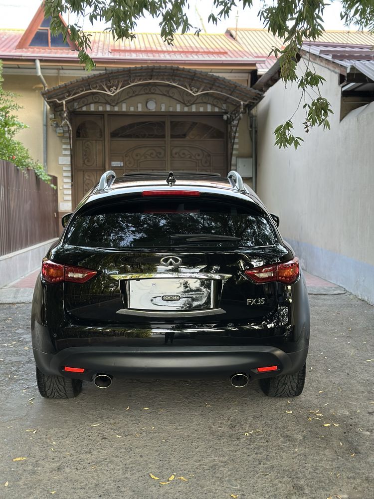 Infiniti fx 35
