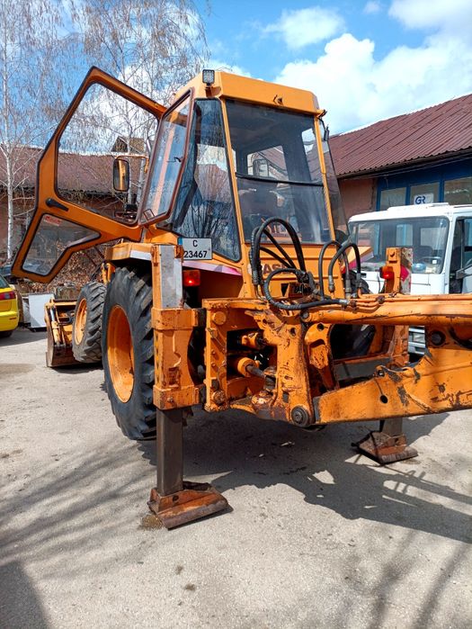 Комбиниран багер Case 580G