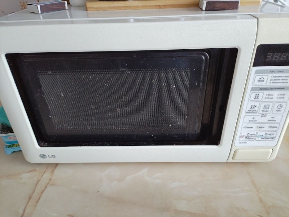 Микроволновка LG не рабочая можно на запчасти