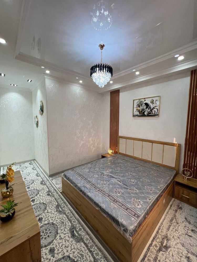 Продается 2 ком. Квартира площадью 67 кв.м. В Вокзале