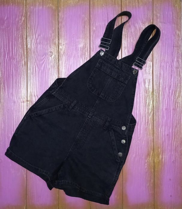 Качественный комбинезон из джинсы с карманами. Англия. Недорого !