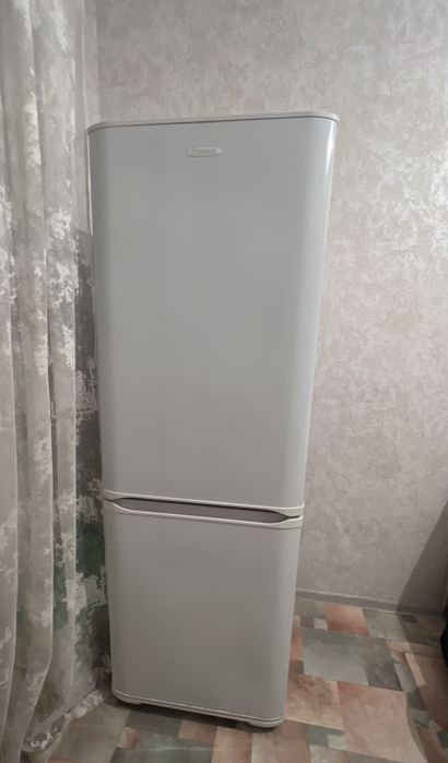 Продам холодильник Бирюса
